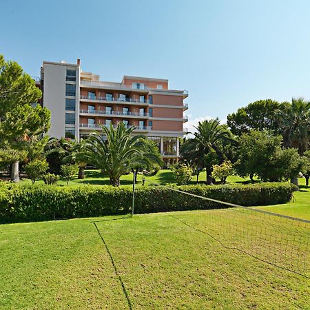 Kalamaki Beach Resort Isthmia Exterior foto