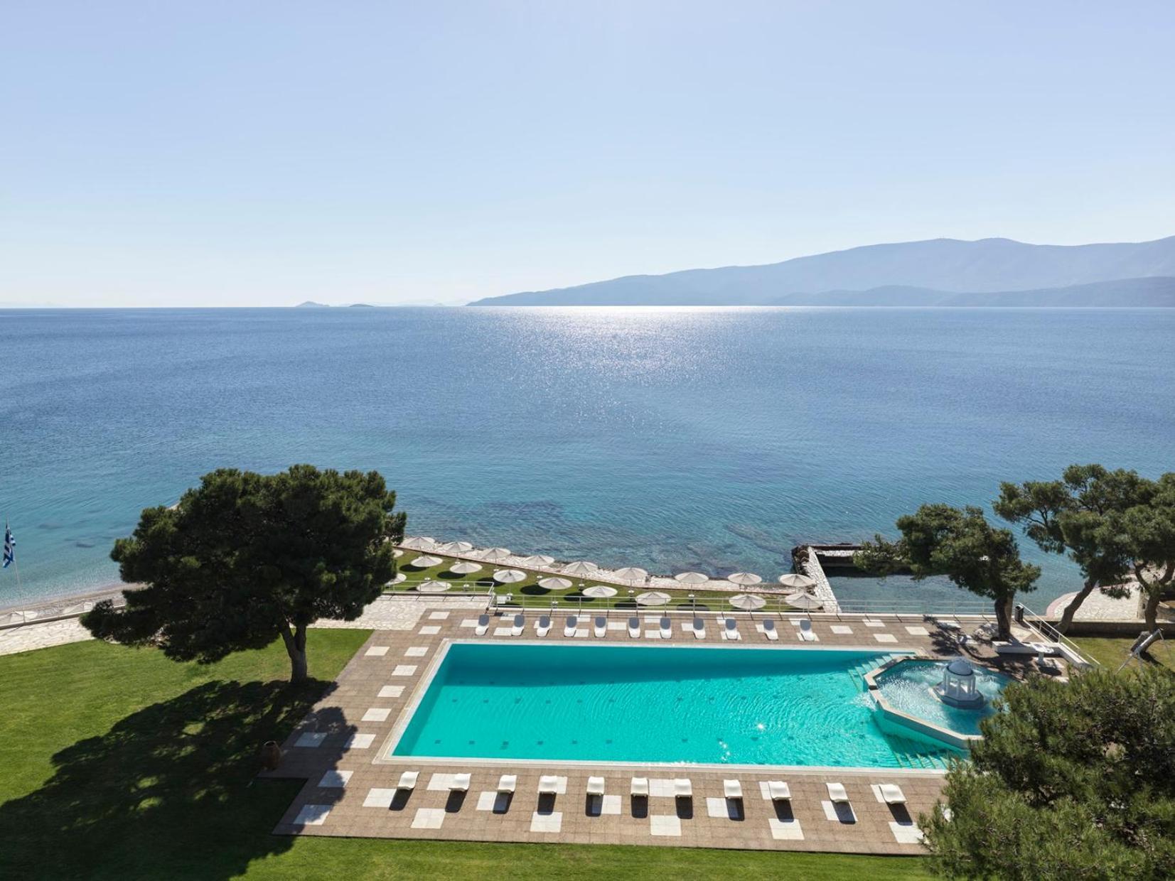 Kalamaki Beach Resort Isthmia Exterior foto